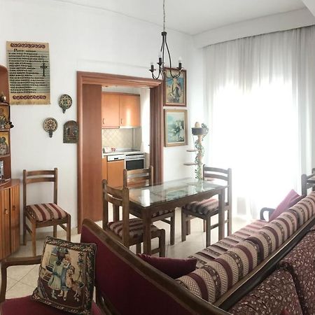 Apartment With Two Bedrooms In City Centre In Drama Greece Екстер'єр фото