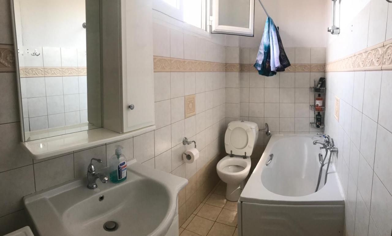 Apartment With Two Bedrooms In City Centre In Drama Greece Екстер'єр фото